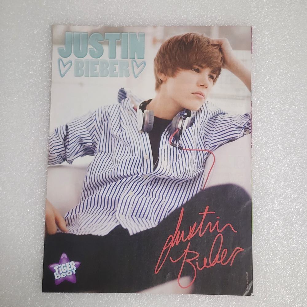 Justin Bieber Young Boy Poster Pinup Clipping 8x10 2000s Tiger Beat Original